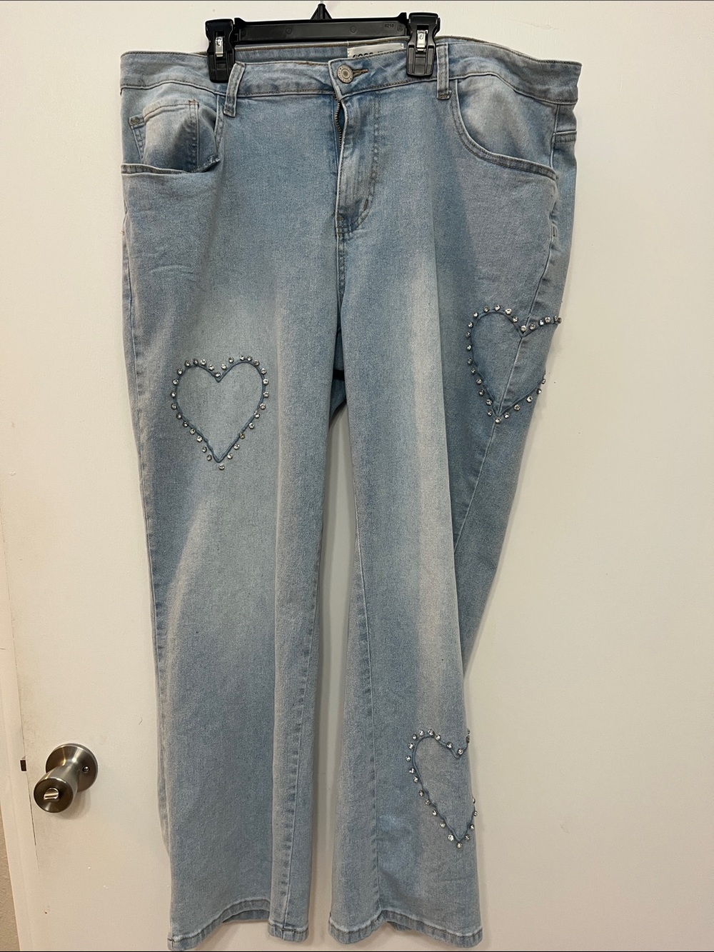 NWOT Gogo Jeans. Size 18. Straight Leg, Ankle
